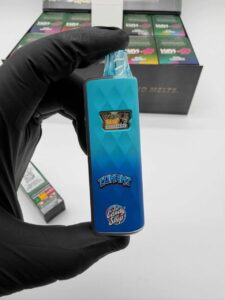 whole melt the candy shop 2g disposable