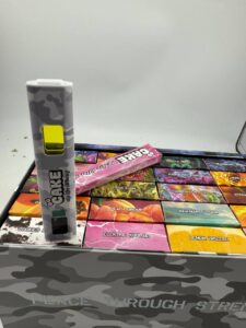 og cake white camo 2g disposable